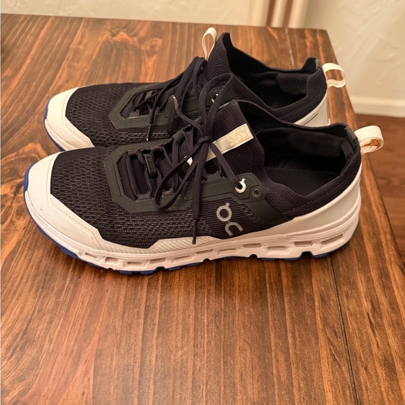 On Cloudultra 2 Trail- Men's 12 - Picture 2 of 5